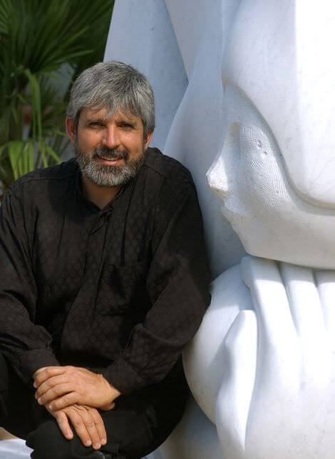 Lo scultore Jorge Jiménez Deredia (foto di Tommy Malfanti) deredia_10