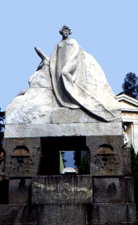 Il sepolcro Crespi di Ernesto Bazzaro