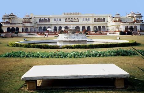 Il Rambagh Palace, ora divenuto un lussuosissimo hotel jaipur_11