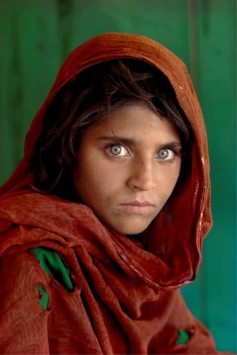 Steve McCurry, Sharbat Gula, Afghan Girl, at Nasir Bagh refugee camp near Peshawar mccurry_1