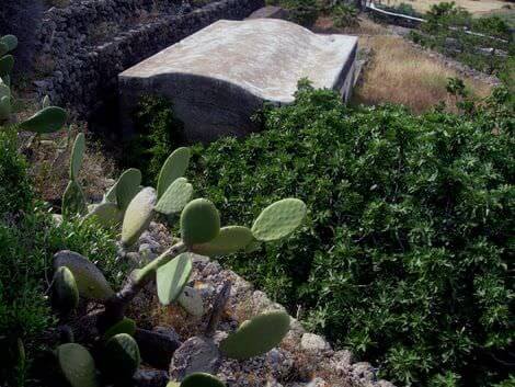 Il caratteristico tetto a volta delle case pantelleria_12