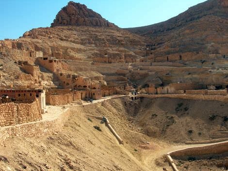 Il villaggio berbero di Chinini tunisia_1