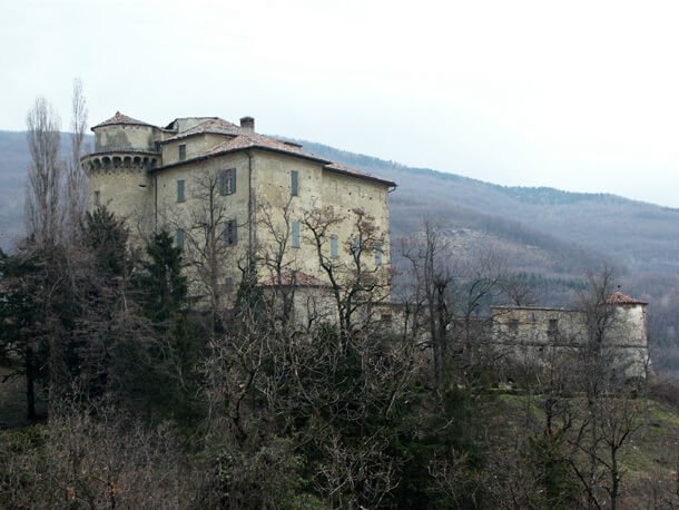 Il castello di Borgo Adorno castello_Borgo_Adorno