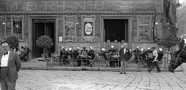 Lo storico Caffè Gambrinus a Napoli