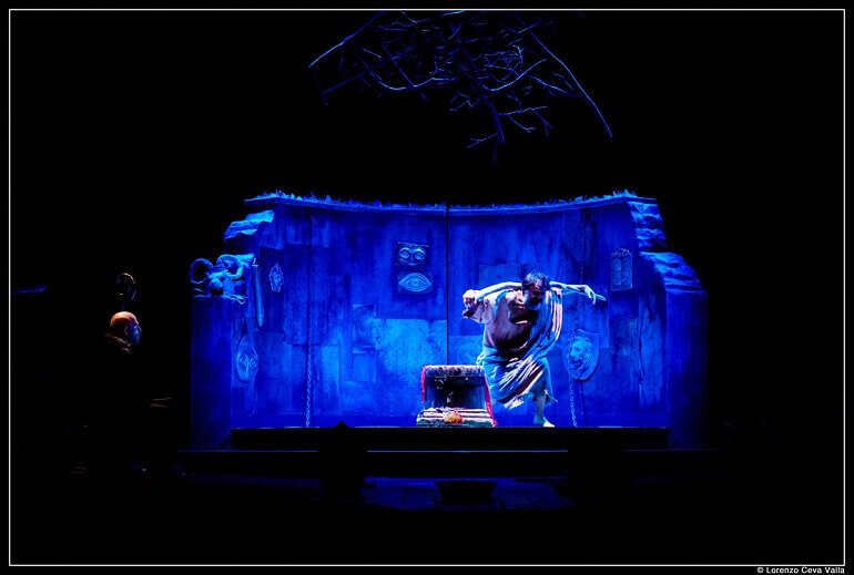 Una scena dello spettacolo Sanghenapule