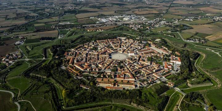 Palmanova: una delle città ideali di Fabio Isman