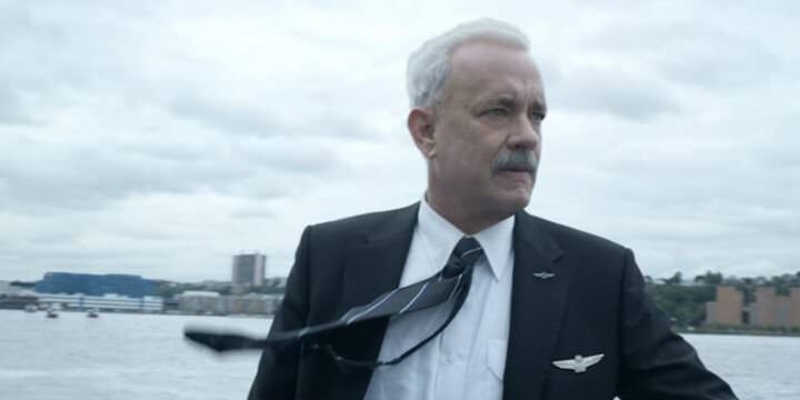 Tom Hanks interpreta comandante Chesley Sullenberger nel film "Sully" di Clint Eastwood