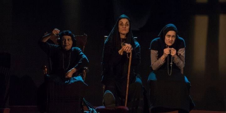 Elisabetta Torlasco, Marisa Miritello e Greta Zamparini in "Atra bile"