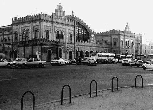 La Plaza de Armas di Siviglia alla fine degli anni Ottanta