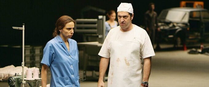 Esther Ortega e Josean Bengoetxea nel film "La mano invisible"