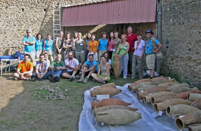 Darío Bernal Casasola e Daniela Cottica a Pompei (i primi due da destra)