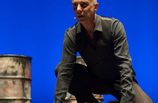 Federico Buffa nello spettacolo "A night in Kinshasa", foto di Sergio Visciano