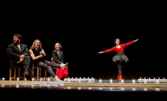 Lo spettacolo "Opera panica - Cabaret tragico" di Alejandro Jodorowsky per la regia di Fabio Cherstich