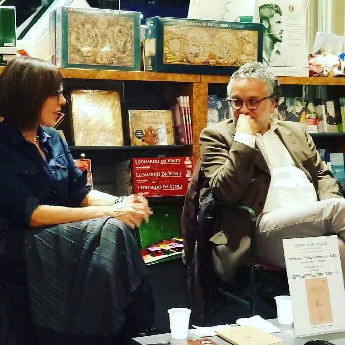 Eleni Sarikosta e Patrizio Nissirio al Punto Touring di Milano parlano di "Atene, cannella e cemento"