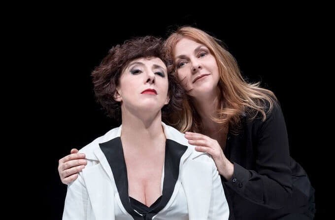 Alessandra Faiella e Marina Massiron nello spettacolo "Rosalyn" - foto di Marina Alessi
