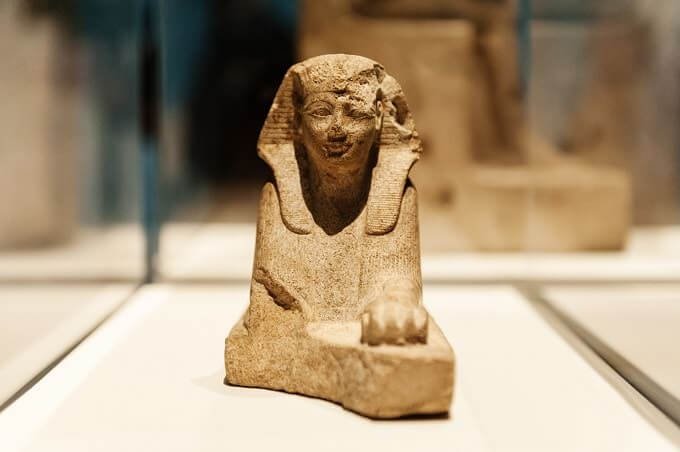 Amenofi II in forma di sfinge