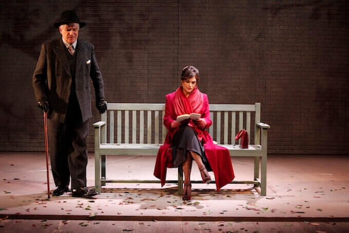 Gioele Dix e Laura Marinoni in "Cita a ciegas" (foto di Luca Del Pia)