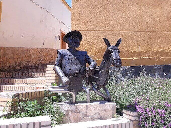 Il monumento a Sancho Panza ad Alcalá de Ebro
