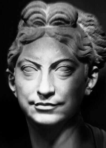 Mimmo Jodice, I volti della memoria, 2015. Museo Chiaramonti, Ritratto femminile. Foto Mimmo Jodice © Governatorato SCV - Direzione dei Musei