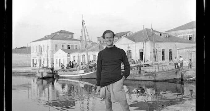 Joan Leigh Fermor, Patrick Leigh Fermor at Lixouri, Cephalonia, 1946 - National Library of Scotland, Joan Leigh Fermor Photographic Collection, Edinburgh © Joan Leigh Fermor Estate