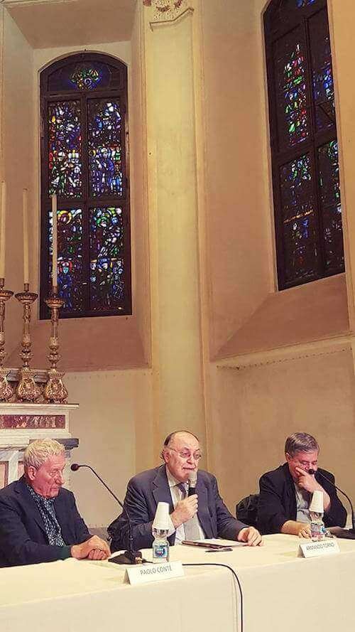Paolo Conte alla Scuola della Cattedrale di Milano, con Armando Torno e monsignor Borgonovo