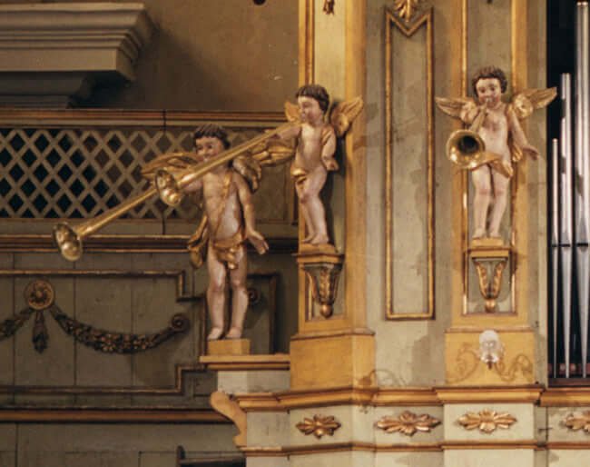 Putti della chiesa di Santa Maria Assunta a Montanaro (TO)