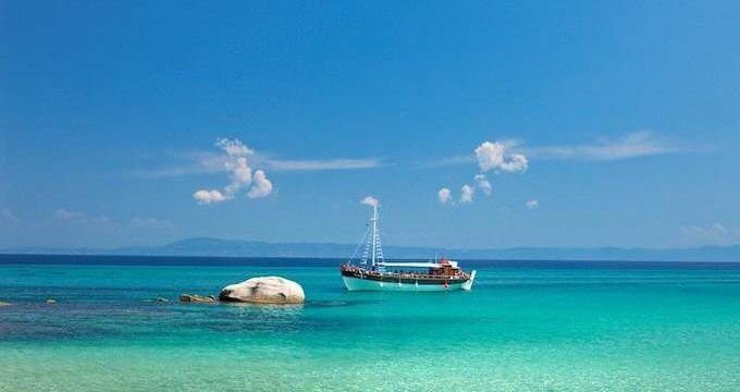 Lo splendido mare della Penisola Calcidica