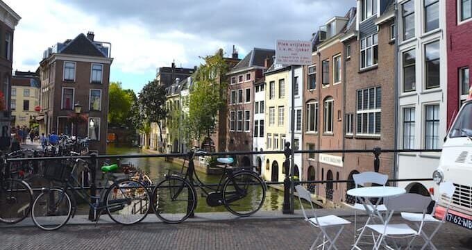 Il canale centrale di Utrecht, in Olanda