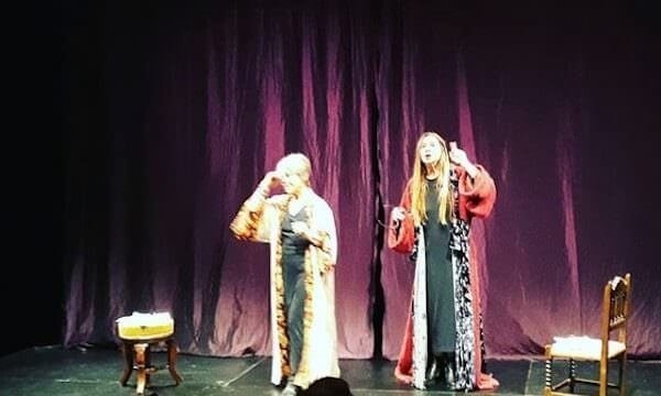 Corinna Agustoni ed Elena Callegari in "Cabaret Ceronetti"