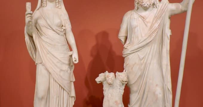 Gruppo di Persefone, Ade e Cerbero: Museo Archeologico di Iraklio (Creta)