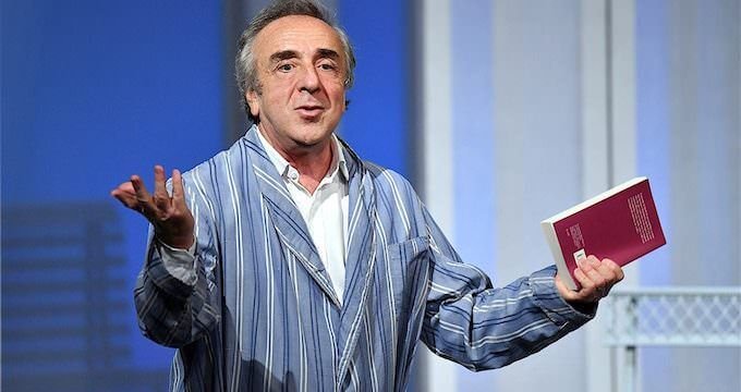 Silvio Orlando in "Si nota all'imbrunire"