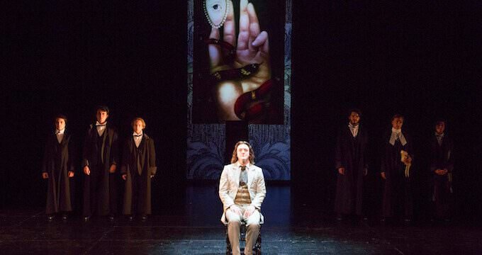 Giovanni Franzoni in "Atti osceni. I tre processi di Oscar Wilde"