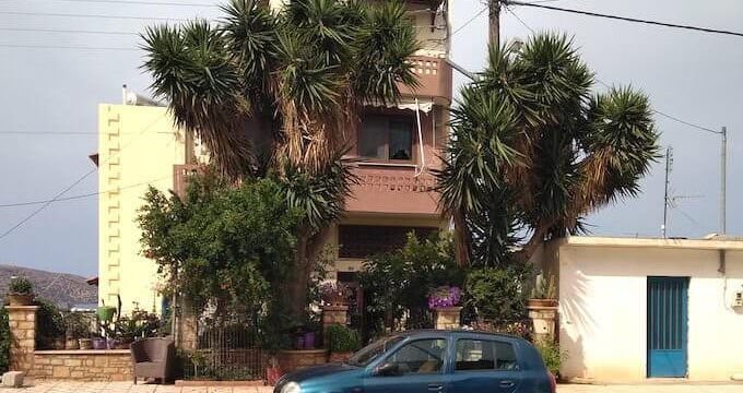 Eleni Studios ad Agios Nikolaos, Creta