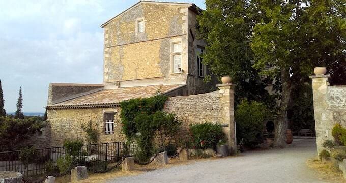 Castello del Petit Sonnailler ad Aurons (Provenza)