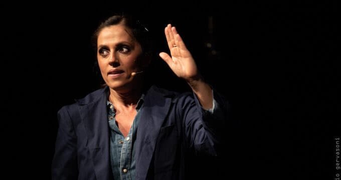 Laura Pozone in "Dita di dama" (foto di Fabio Gervasoni)