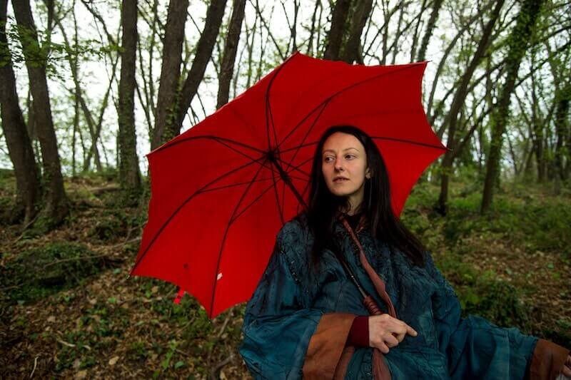 Un'immagine dello spettacolo "Amleto, una questione personale" (foto di Alvise Crovato)