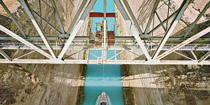 Alfred Seiland, Il Canale di Corinto, Isthmia, Colonia Laus Iulia Corinthiensis, Grecia, 2014