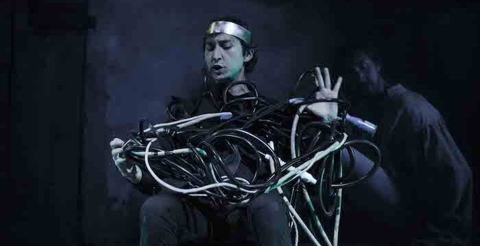 Una scena dello spettacolo "Edoardo II" (foto di Stefano Sgarella)