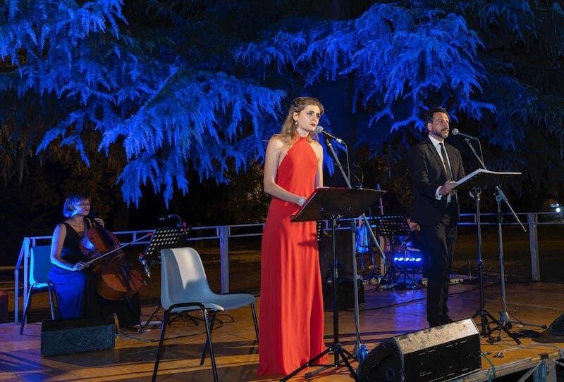 Francesca Ruffilli, Elisa Dal Corso e Mino Manni in "Tutto il mio folle amore lo soffia il vento" a Camairago.