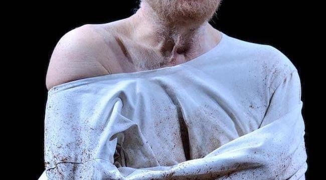 Gabriele Lavia in "Sogno di un uomo ridicolo". Foto di Filippo Manzini