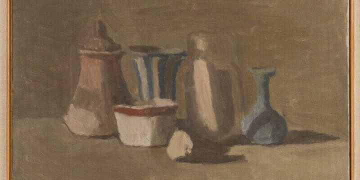 Giorgio Morandi, Natura morta, 1940 (V.259), olio su tela, 35 x 40 cm, Collezione Antonio e Matilde Catanese, © Giorgio Morandi by SIAE, 2022
