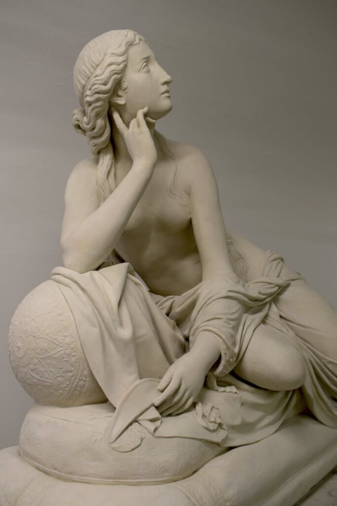 Pompeo Marchesi, Maddalena, gesso. Milano, Galleria d’Arte Moderna. Copyright Comune di Milano - tutti i diritti riservati - Milano, Galleria d'Arte Moderna. ph. Marilena Anzani ©aconerre2023.