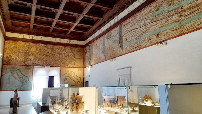 Il Salone delle Carte Geografiche al Museo Archeologico Nazionale di Ferrara