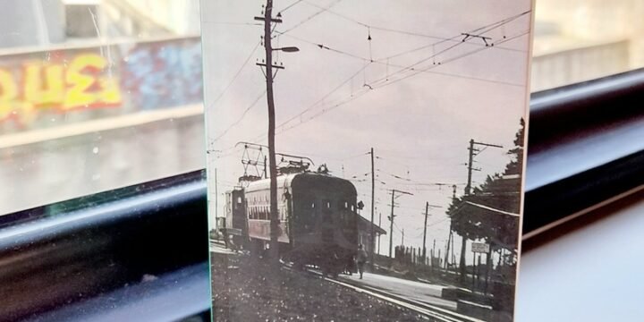 Ambrogio Borsani, Testori 8 e 43, Archinto