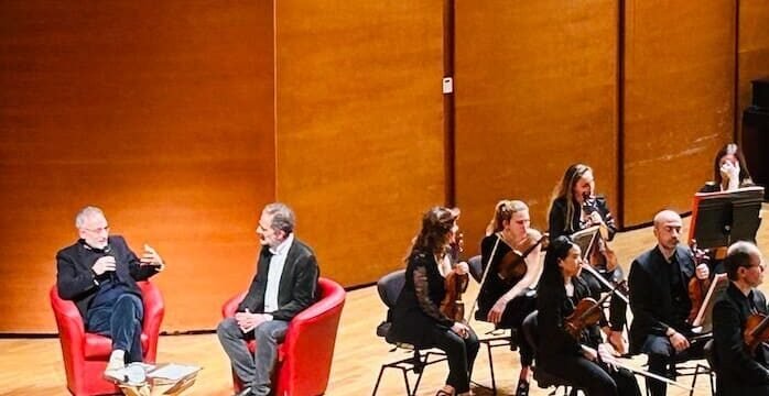 Stefano Mancuso e Nicola Campogrande al concerto - dialogo "Il pianeta delle piante" all'Auditorium di Milano