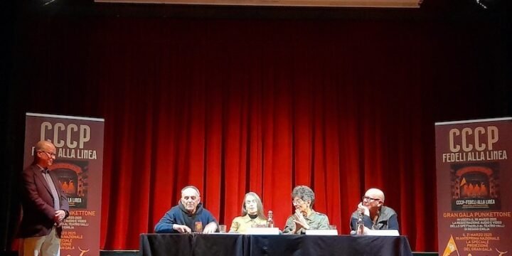 All'Arci Bellezza di Milano i CCCP Fedeli alla linea hanno presentato il loro ultimo tour. Foto di Saul Stucchi per ALIBI Online